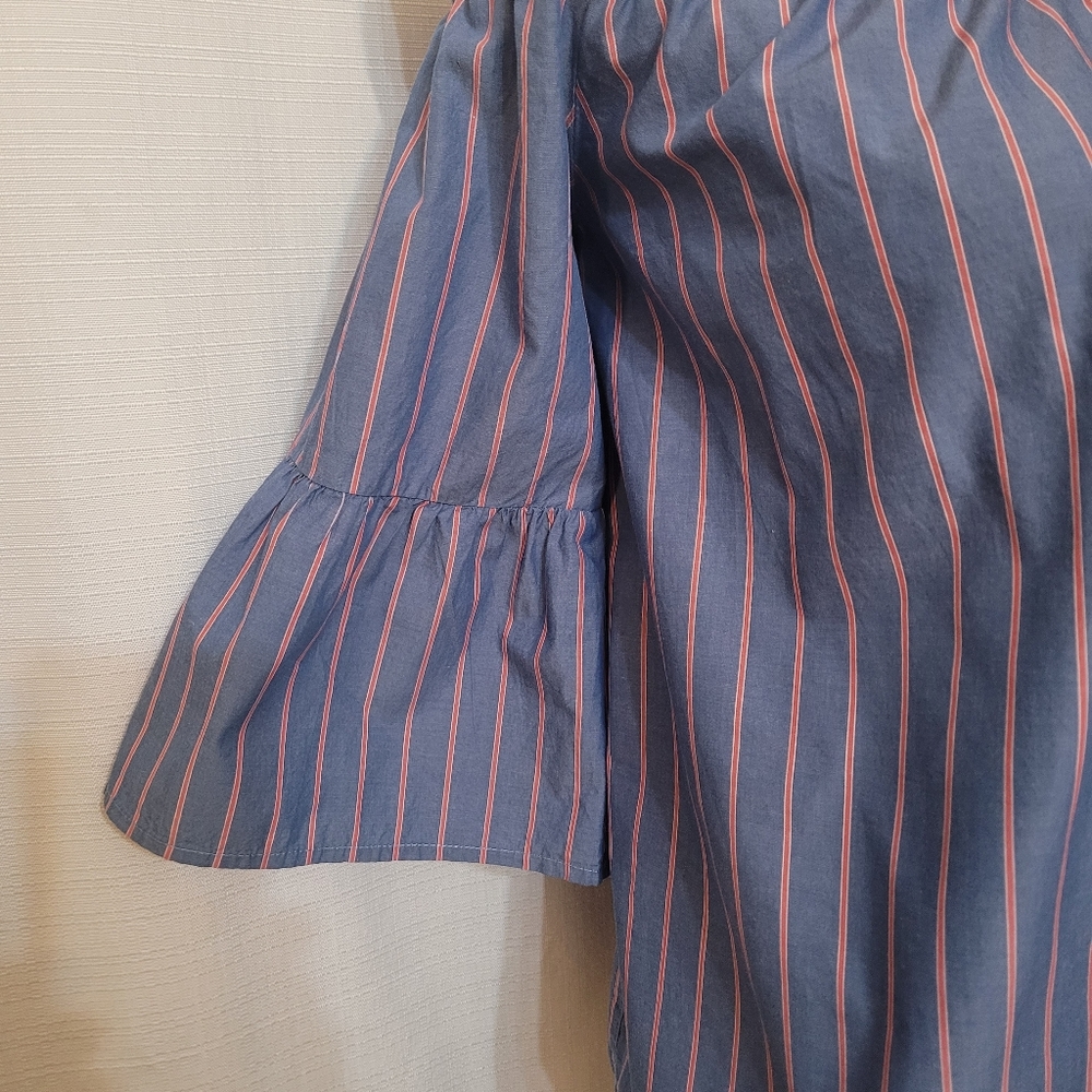 Abercrombie & Fitch Off-The-Shoulder Stripe Poplin Cropped Top - Picture 4 of 5